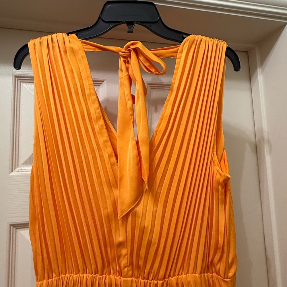 Express Bold Orange and Pink Pleated Dress - Picture 4 of 6